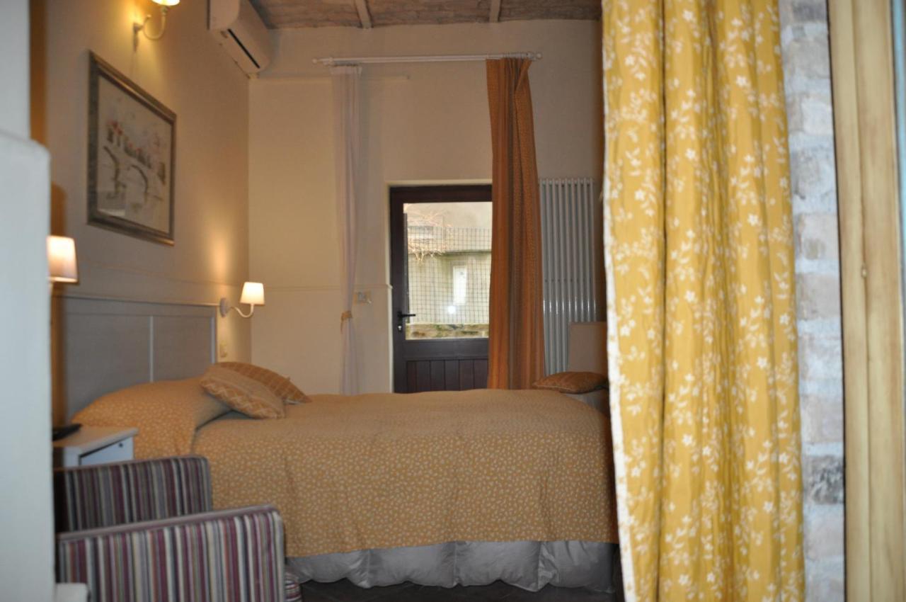 Bed And Breakfast Piazza Mercato Pescara Ngoại thất bức ảnh