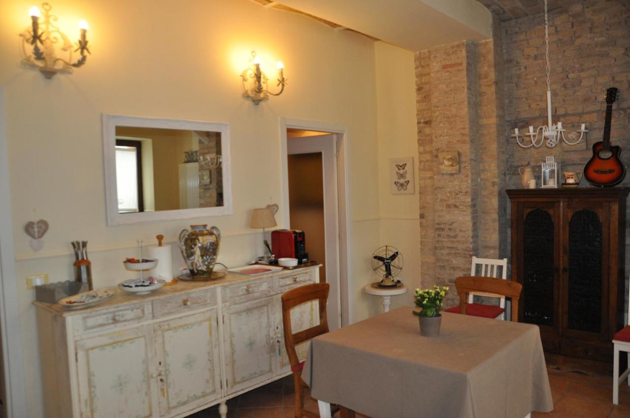 Bed And Breakfast Piazza Mercato Pescara Ngoại thất bức ảnh