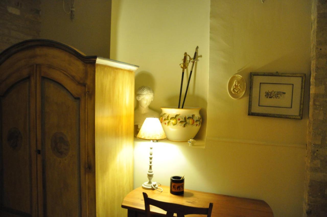 Bed And Breakfast Piazza Mercato Pescara Ngoại thất bức ảnh
